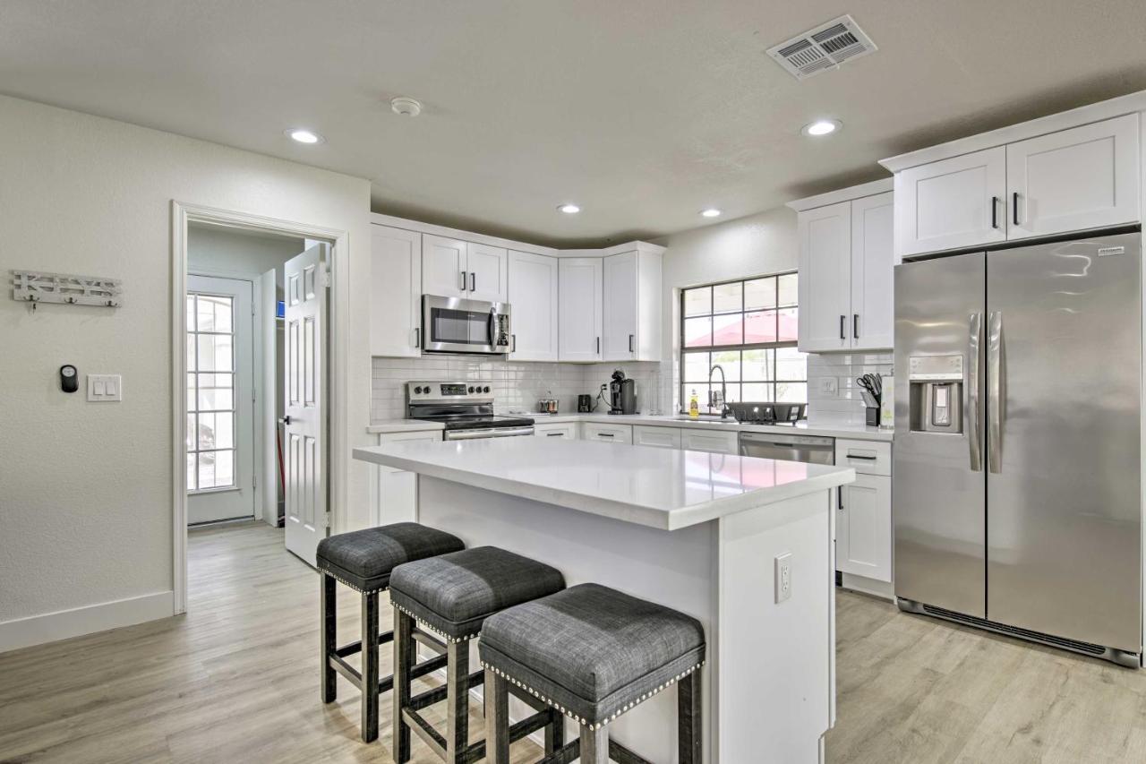 Glendale Family Home Close To Golf And Westgate Extérieur photo